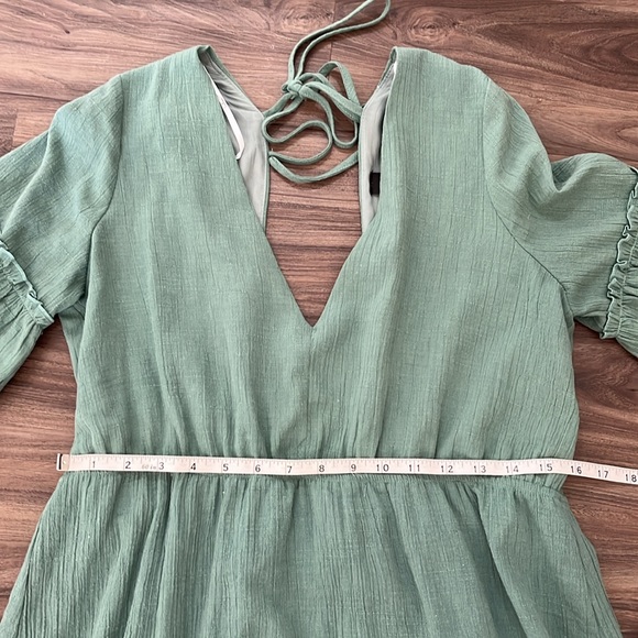 4/$25 SALE LULUS Green V Neck Mini Ruffle Open Back Dress with Sleeves - Picture 3 of 7